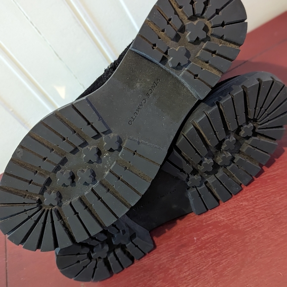 Vince Camuto Baretta Black Suede Studded Moto Boots Size 5.5 Exc Condition - Picture 8 of 9